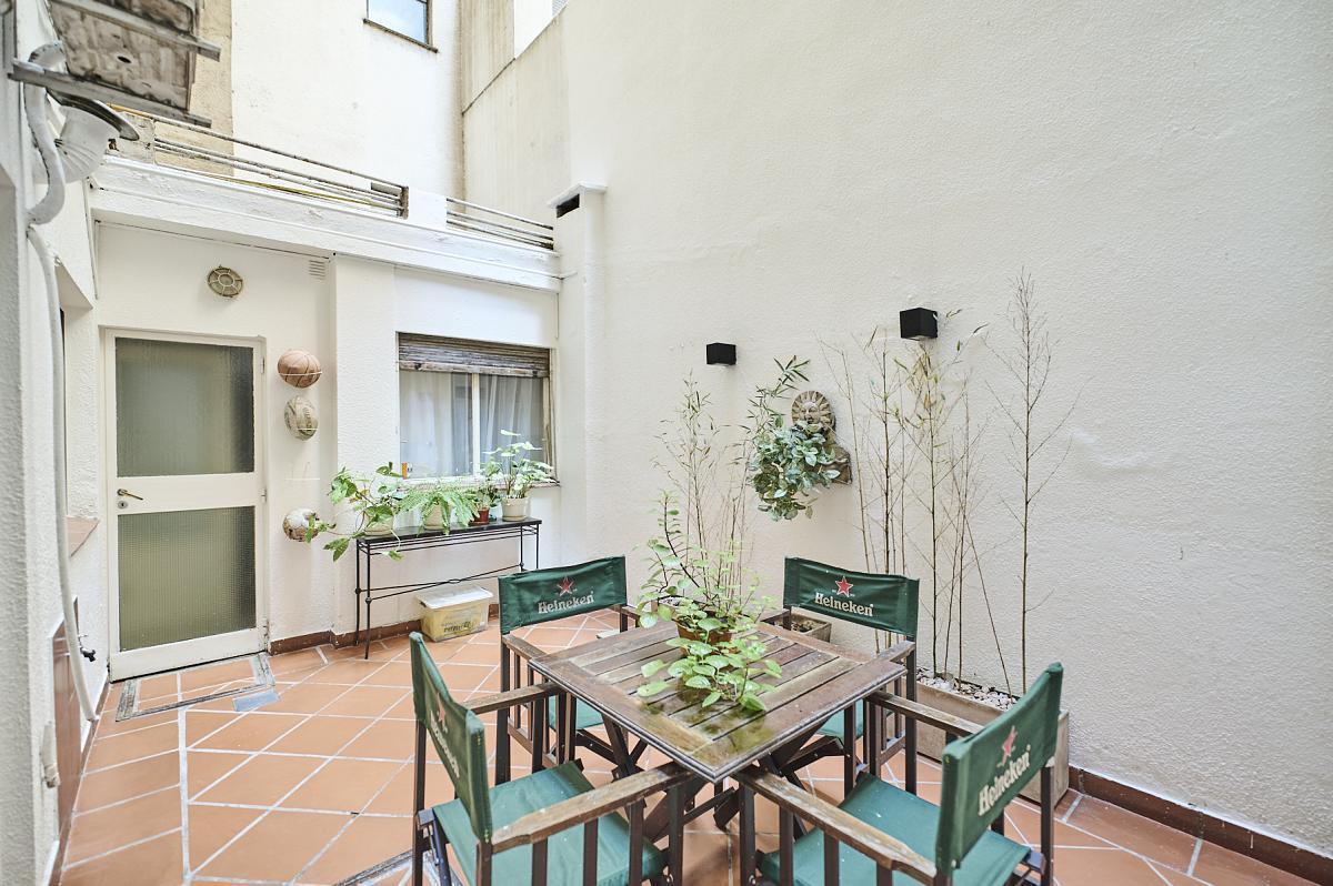 Foto de Departamento 4 ambientes Buen estado con dependencia patio propio y, imagen 3