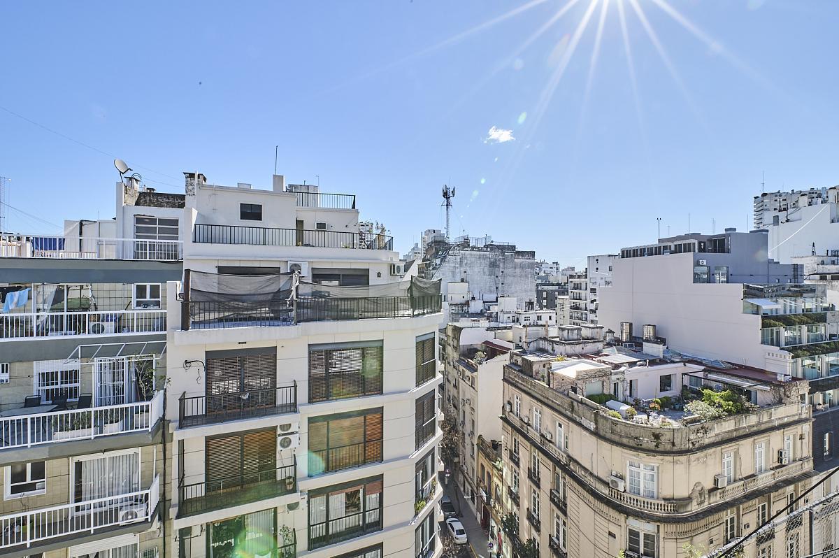 Foto de Excelente piso con cochera fija. 4 dormitorios en Plaza Viecente López, imagen 3