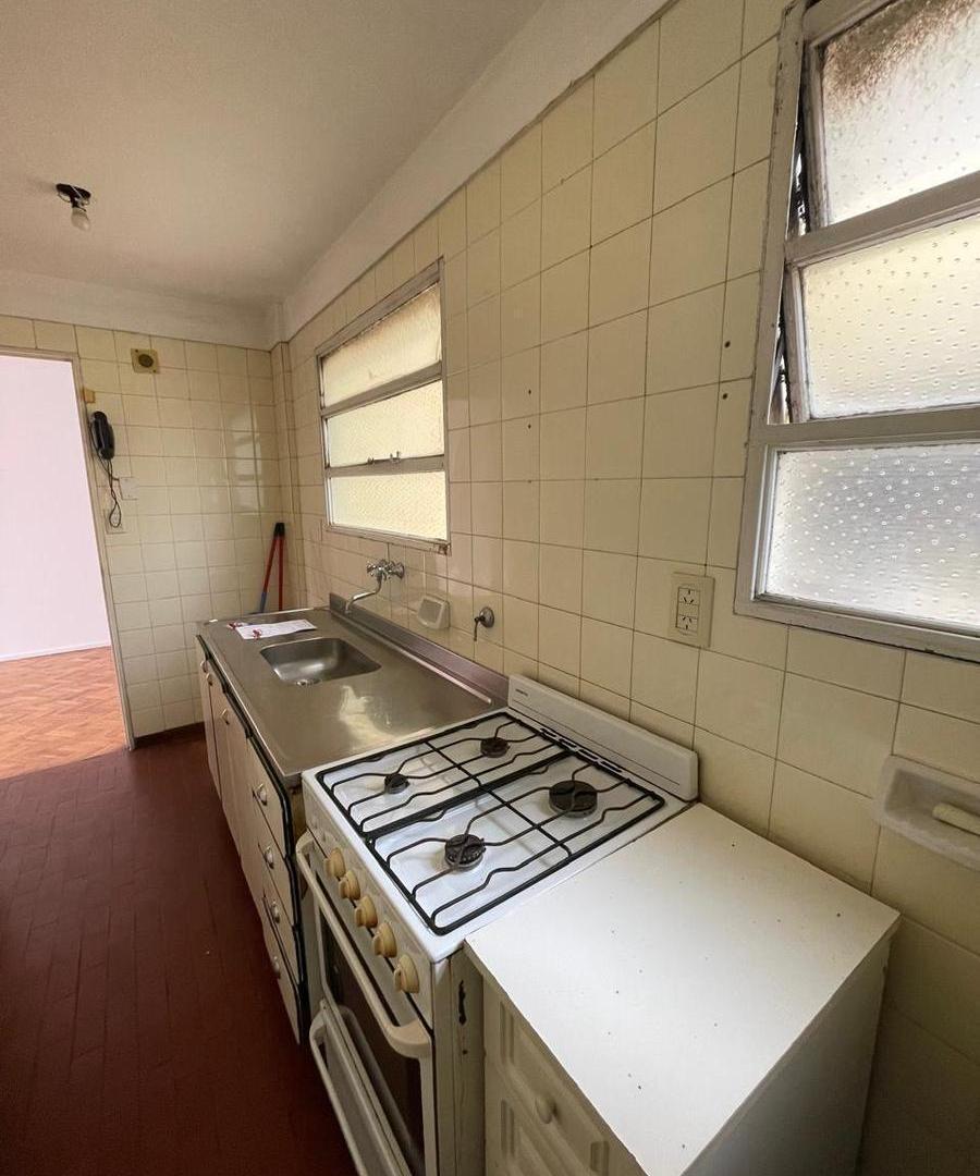 Foto de Dos ambientes balcón corrido súper luminoco VENTA- CAÑITAS, imagen 3