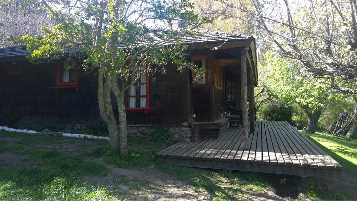 Foto de Venta Excelente casa en una planta sobre terreno parquizado 4896m2 en, imagen 2