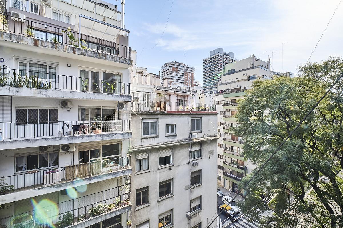 Foto de Departamento 4 ambientes Semipiso Reciclado Luminoso con balcon baulera, imagen 3