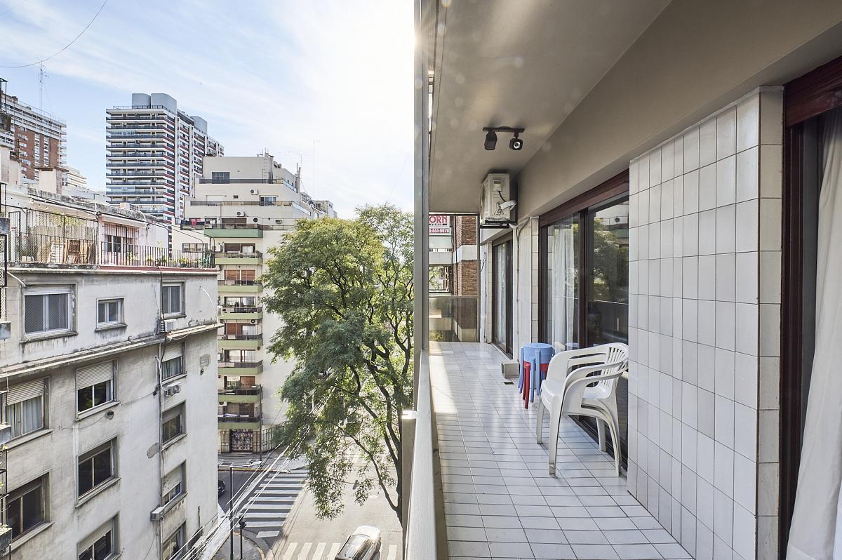 Foto de Departamento 4 ambientes Semipiso Reciclado Luminoso con balcon baulera, imagen 1