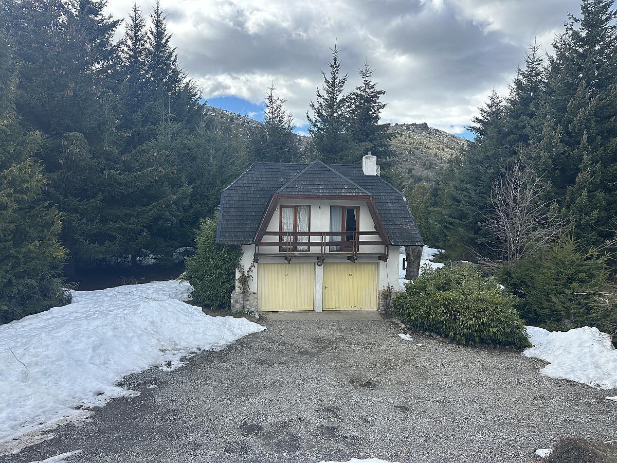 Foto de Venta Exclusiva casa, con cabaña, 6 dormitorios, lote de 1300m2, Villa, imagen 3