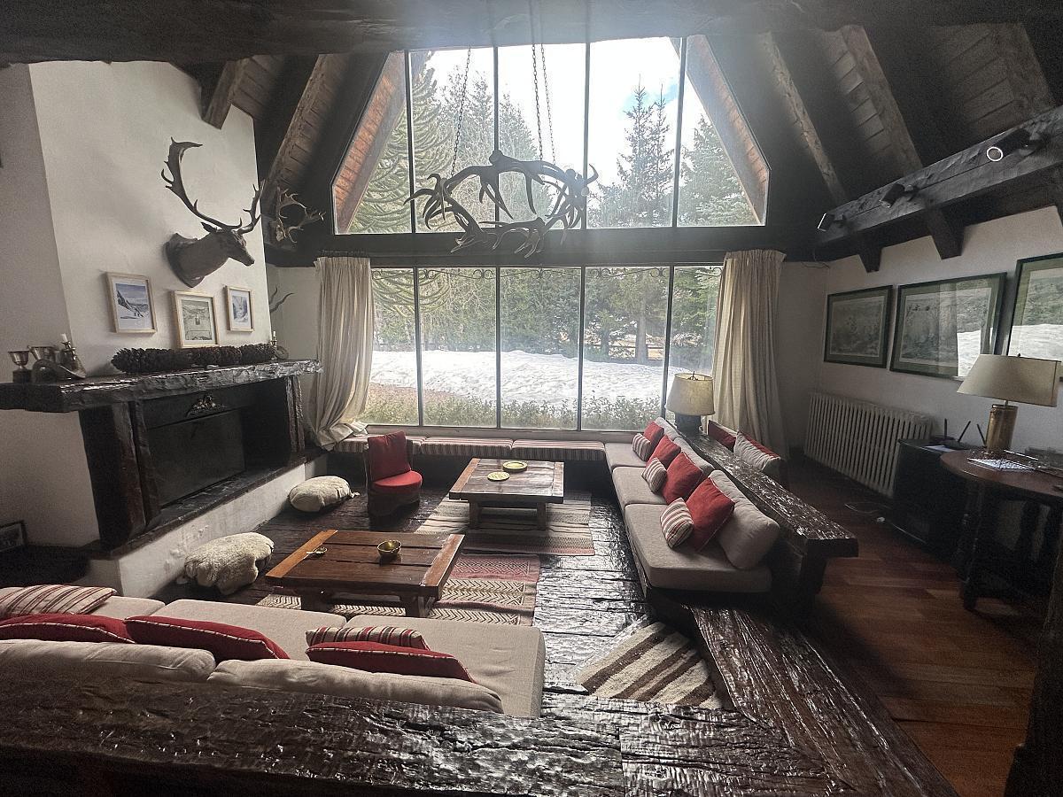 Foto de Venta Exclusiva casa, con cabaña, 6 dormitorios, lote de 1300m2, Villa, imagen 4