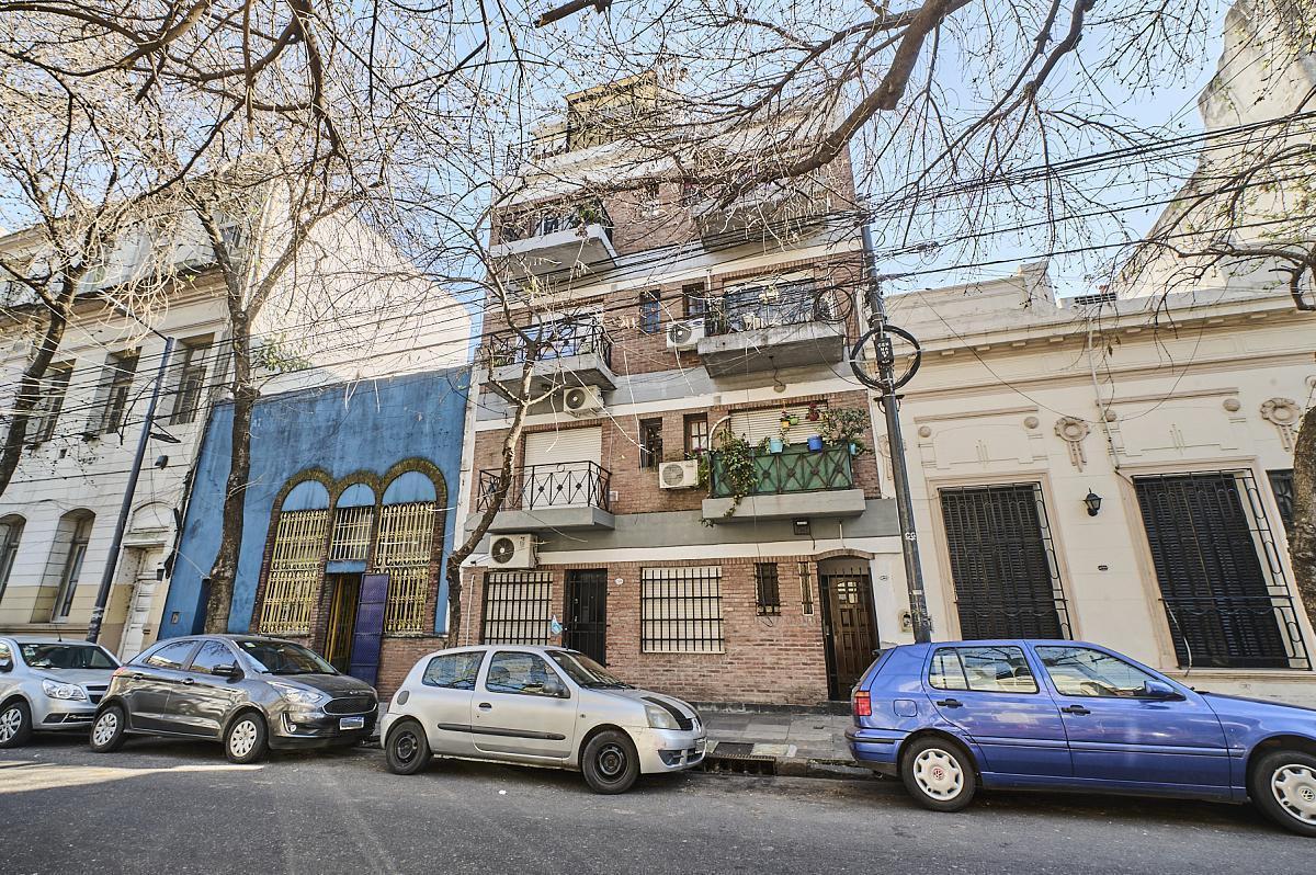 Foto de Departamento tipo PH de 3 dormitorios con patio y terraza con parrilla, imagen 1
