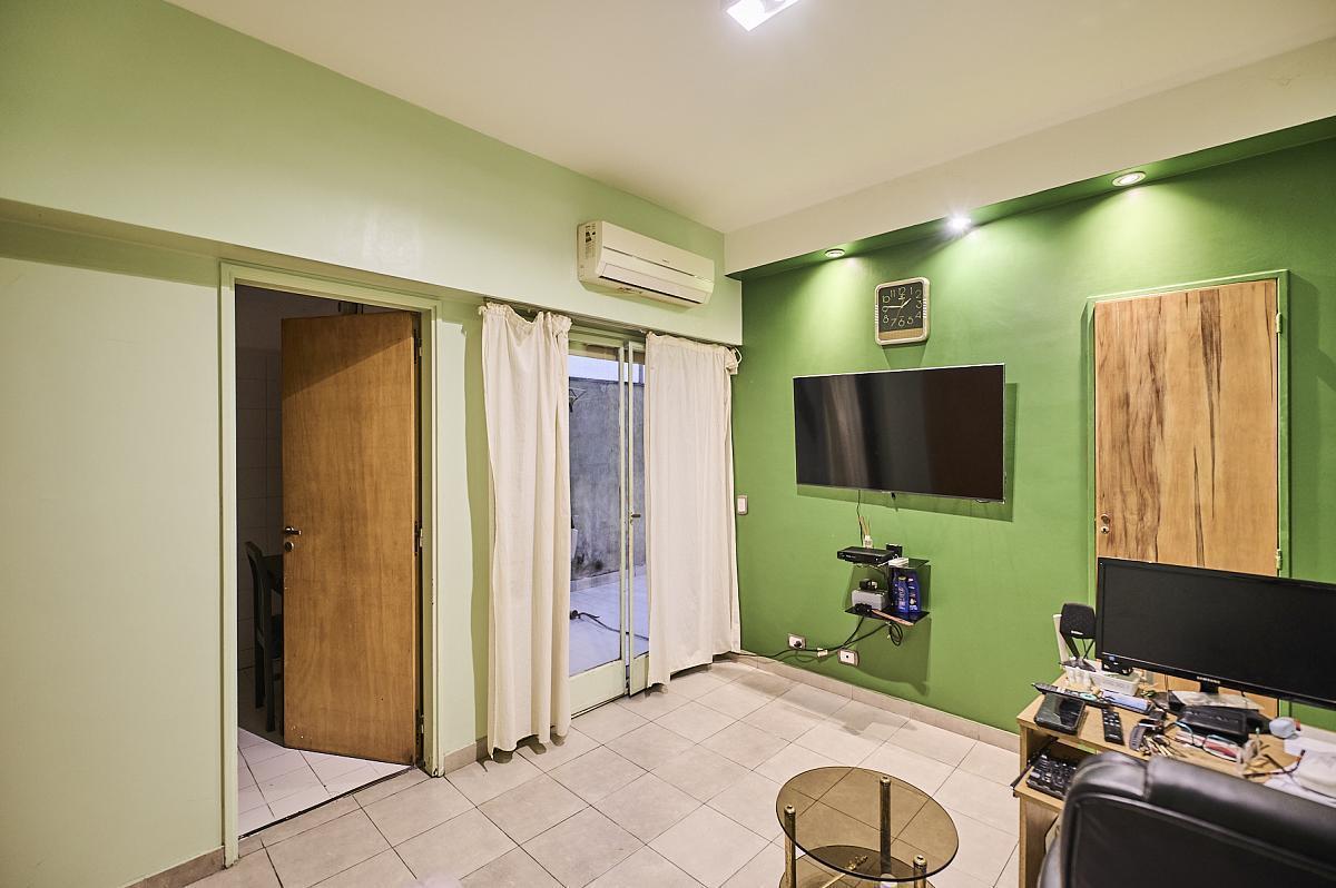 Foto de Departamento 2 ambientes Interno con patio en Recoleta, imagen 2