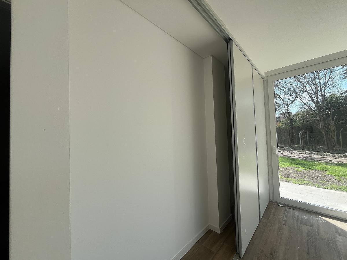 Foto de Planta Baja con Jardín en Bosque Pilar - En venta, imagen 5