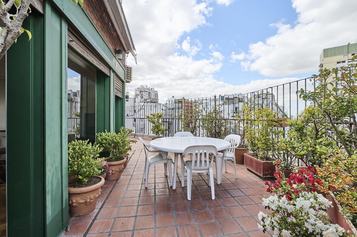 Foto de Excelente duplex en venta, con terraza y parrila en Recoleta., imagen 2