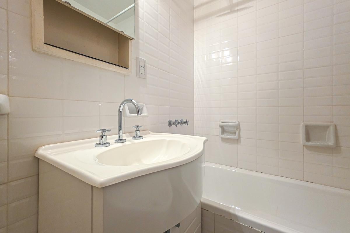 Foto de Venta Departamento 2 ambientes Excelente ubicación Caballito, imagen 4