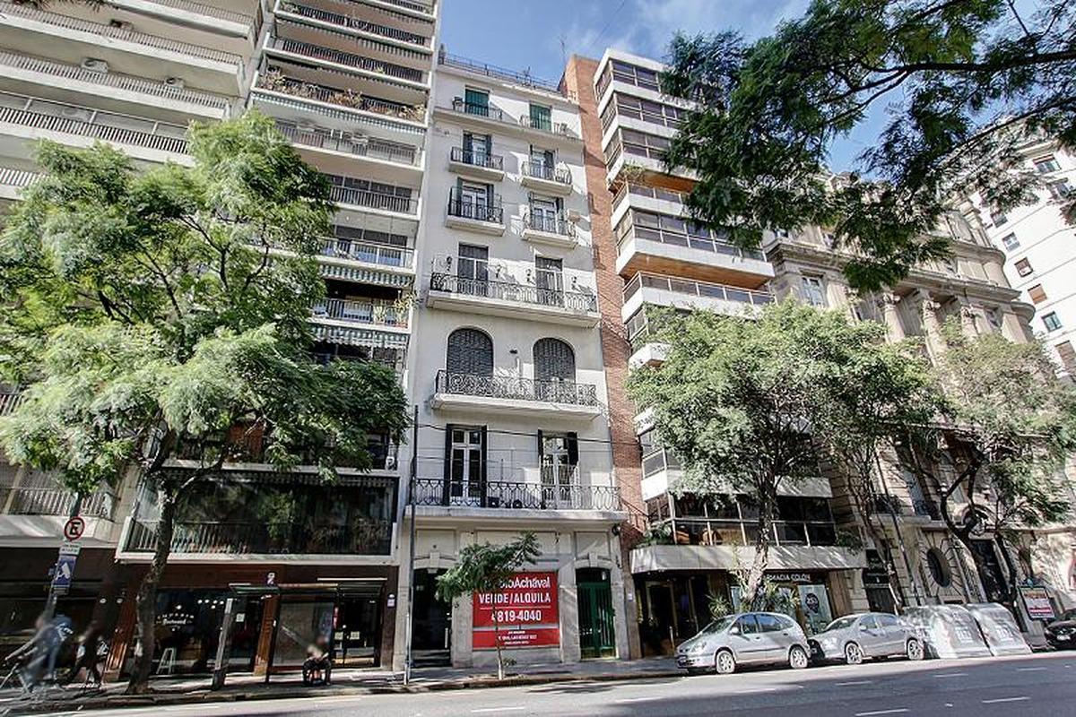 Foto de Local emplazado en Recoleta sobre la emblemática Av Callao entre Av Las, imagen 4