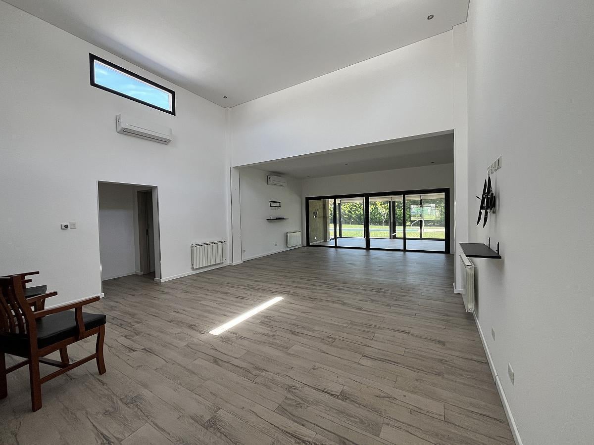 Foto de Ayres Plaza - Casa en venta en una Planta, imagen 3
