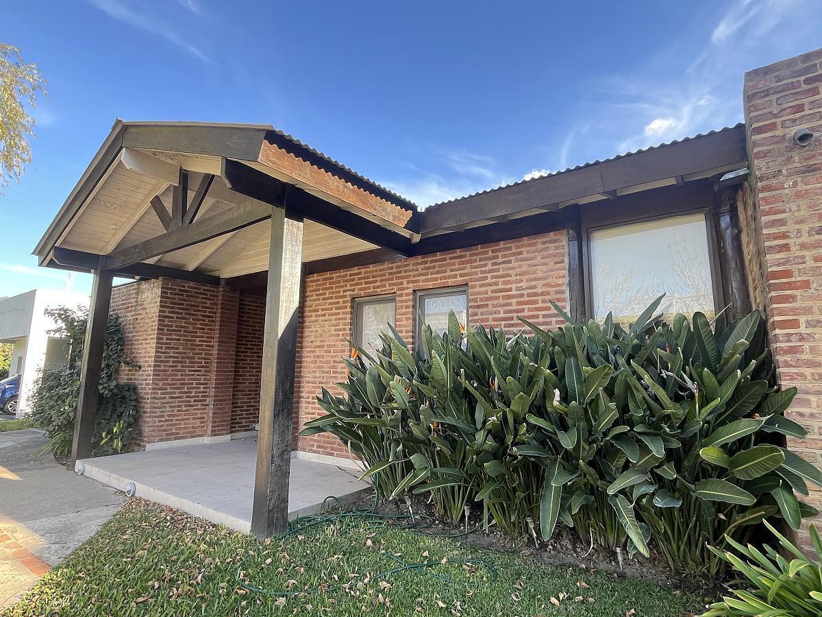 Foto de La Montura - Casa en una plata en venta, imagen 1