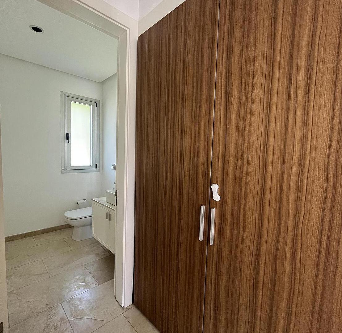 Foto de Moderna Casa en alquiler en Ayres de Pilar, imagen 5