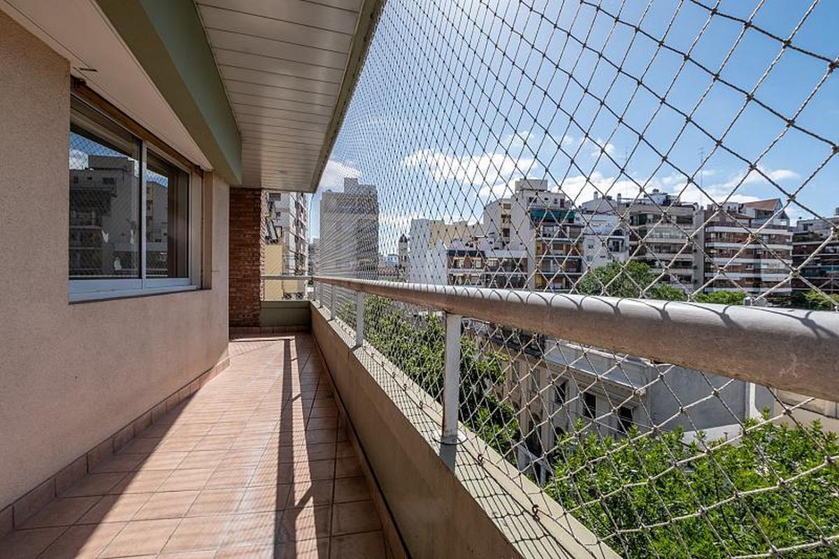 Foto de Departamento 3 ambientes semipiso Luminoso balcon terraza suite en, imagen 4