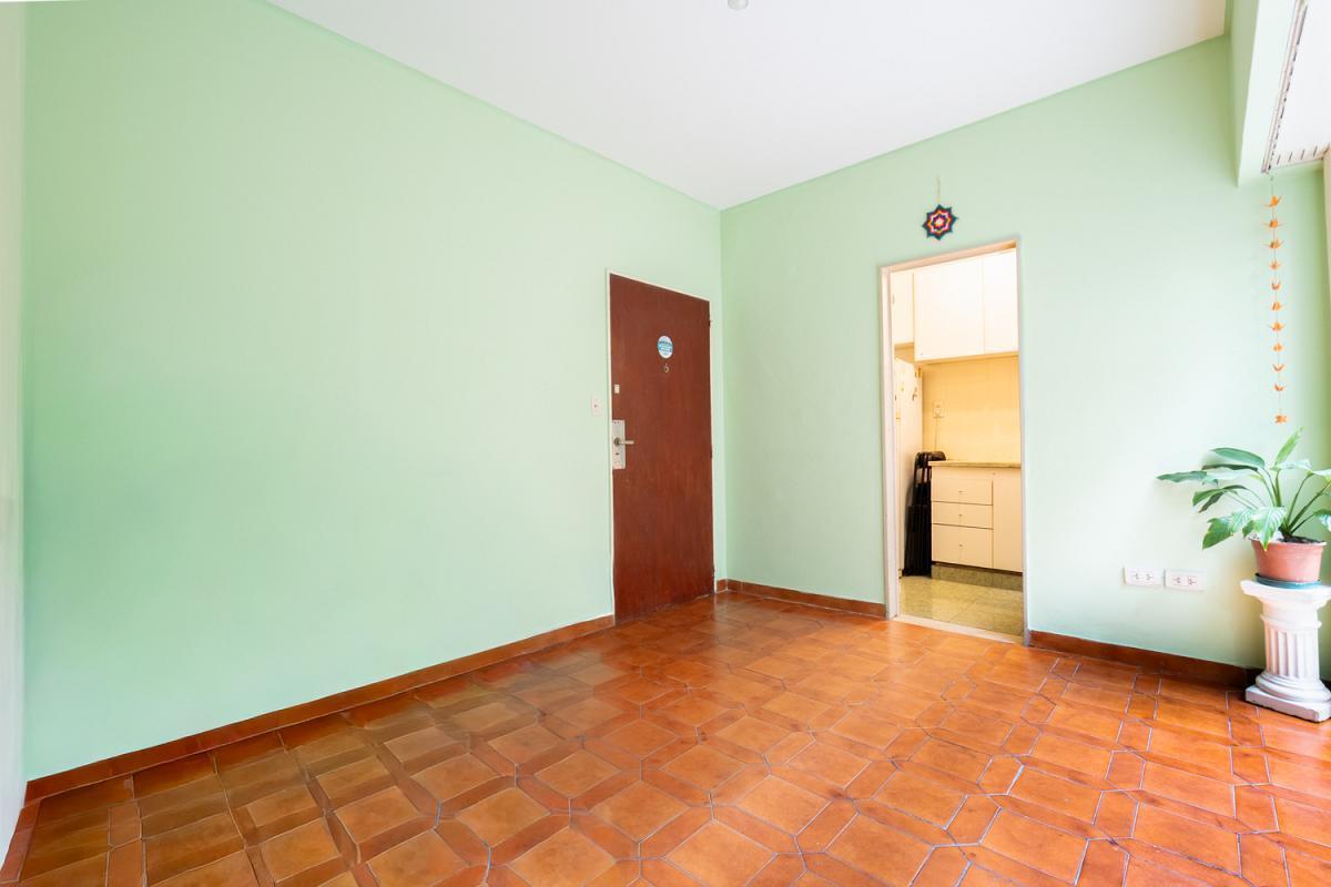Foto de Venta Departamento 2 ambientes PB Luminosa con Patio A. Profesional y, imagen 5