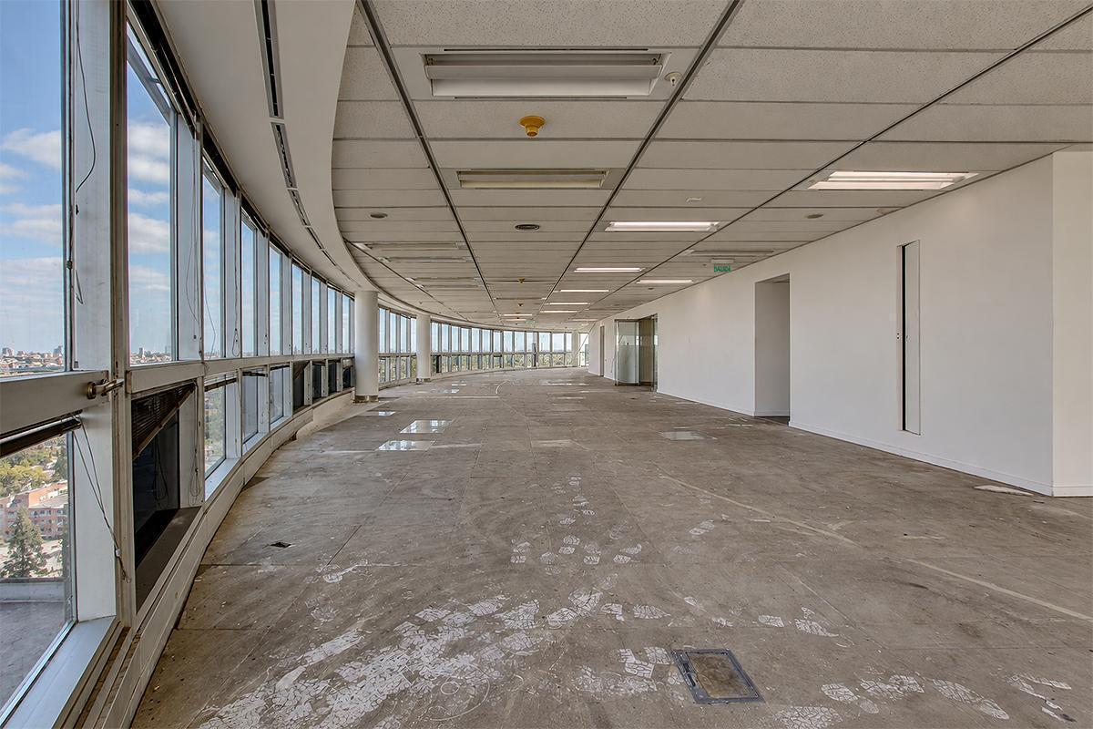 Foto de Oficina AAA en Alquiler – 726m² Piso 13, Edificio Panamericana Plaza, imagen 3