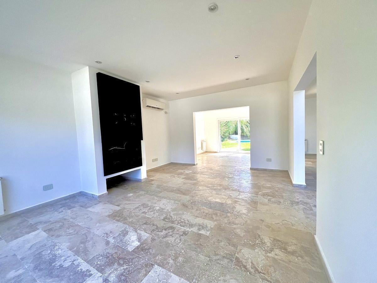 Foto de Una casa donde cada uno tiene su espacio. Casa en VENTA EN AYRES DE, imagen 2