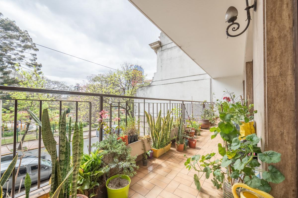 Foto de Venta Departamento 4 ambientes Semipiso Luminoso Cochera Baulera Parque, imagen 5