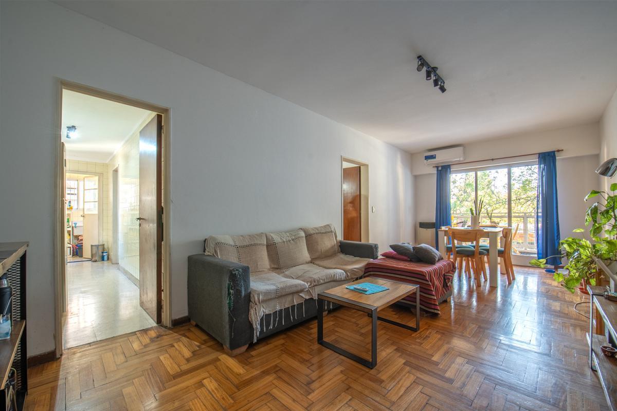 Foto de Venta Departamento 4 ambientes Luminoso Al frente Balcón aterrazada, imagen 1