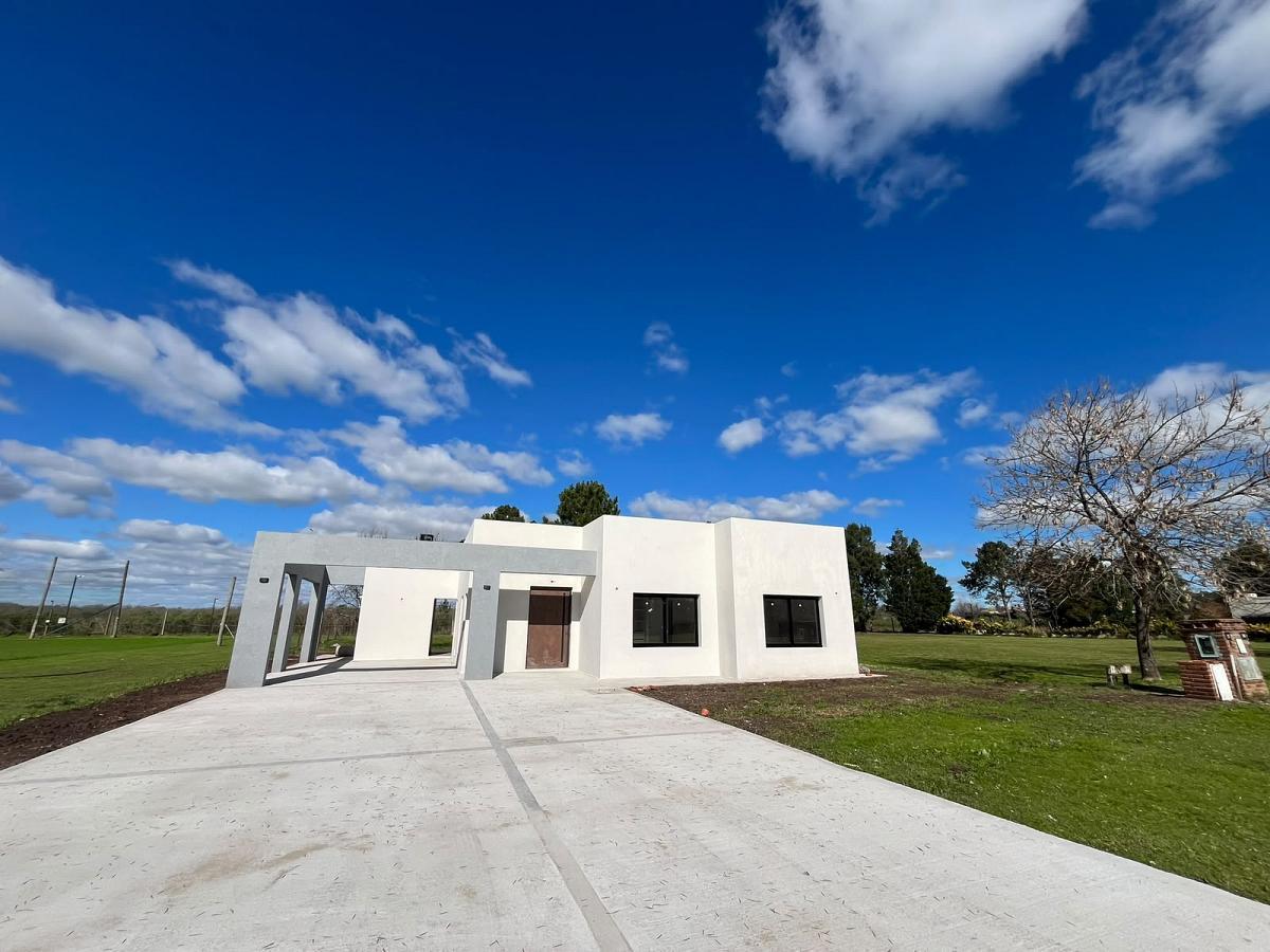 Foto de Excelente casa en venta en Los Alcanfores, imagen 4