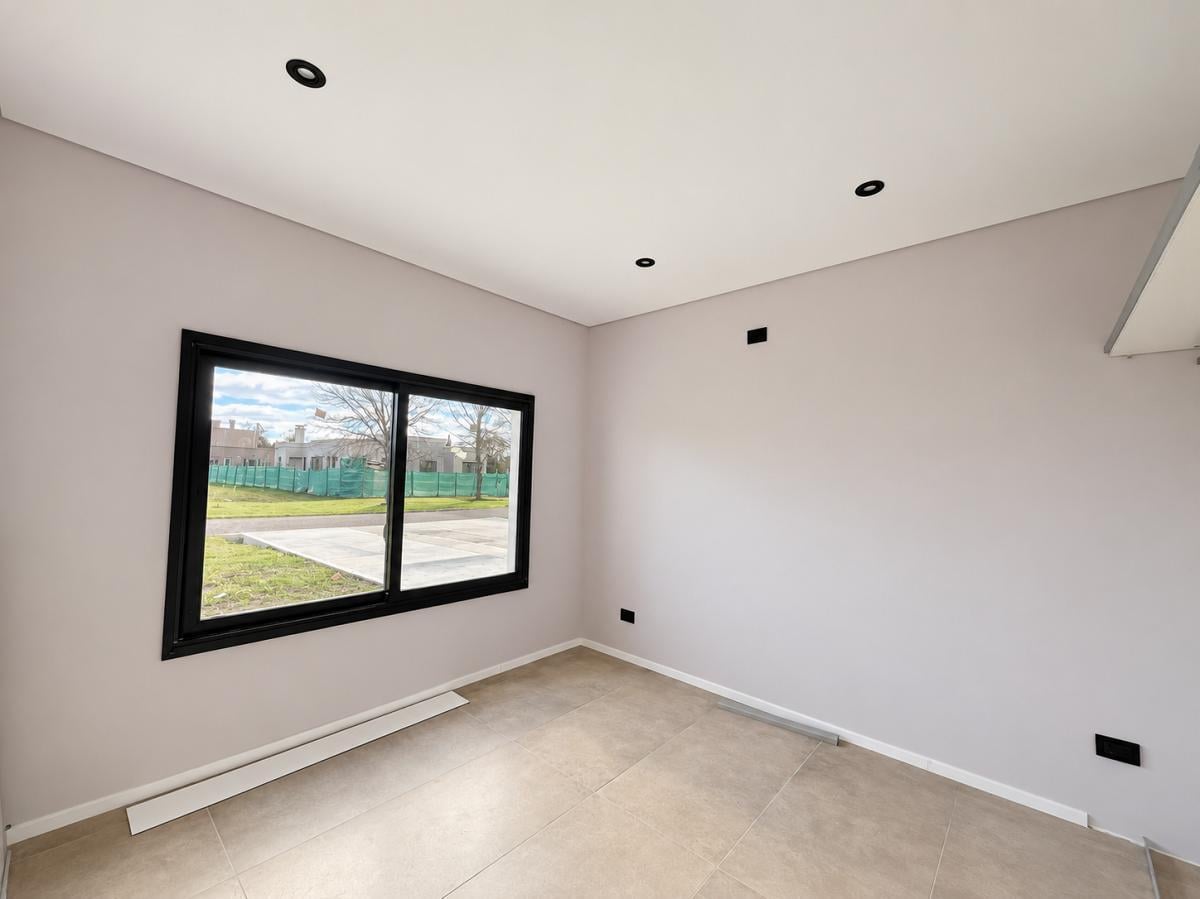 Foto de Excelente casa en venta en Los Alcanfores, imagen 5