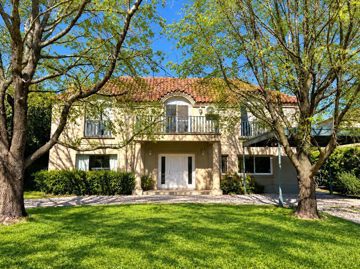 Foto de Una casa para entrar a Ayres desde otro lugar. CASA EN VENTA EN AYRES, imagen 1
