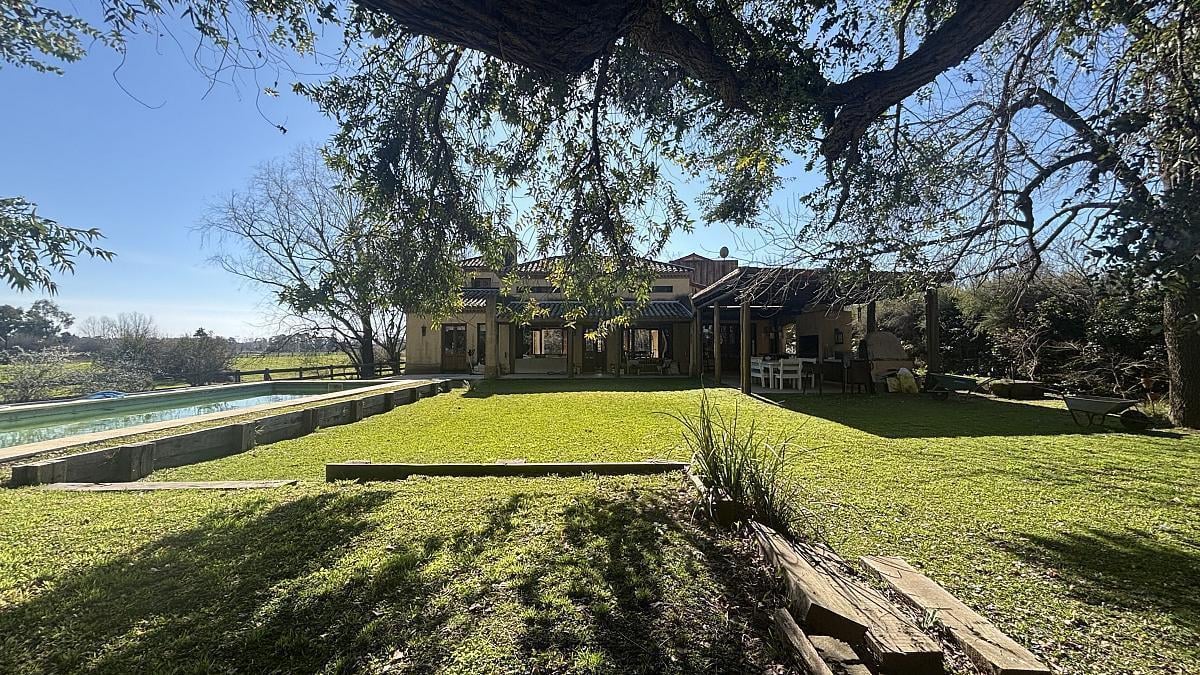 Foto de Lindisima casa estilo campo a la venta en club de campo San francisco, imagen 2