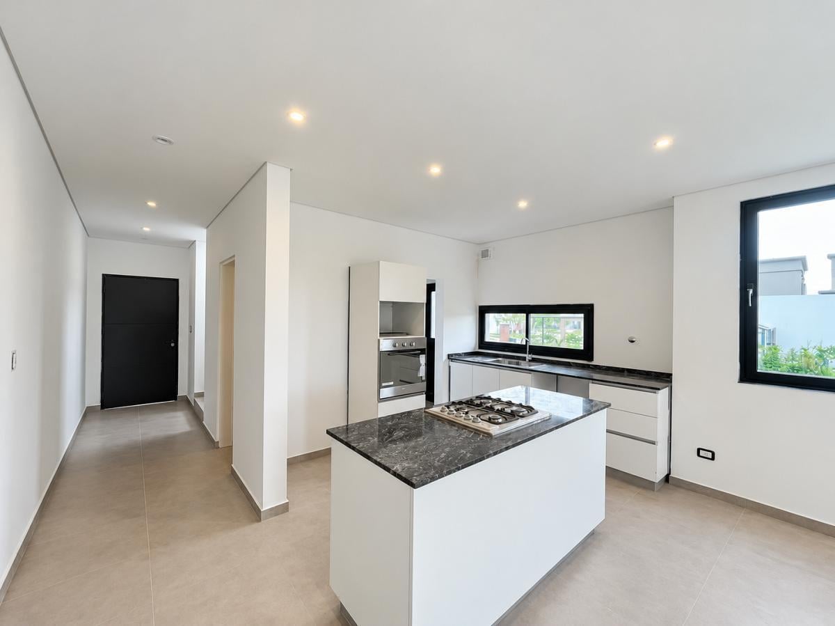 Foto de OPORTUNIDAD!! Casa a estrenar en Venta en Pilar del Este, Santa Lucía, imagen 3