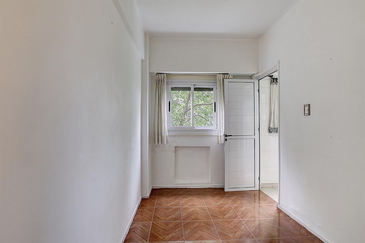 Foto de Alquiler Departamento 3 ambientes con dependencias Reciclado Al frente, imagen 3