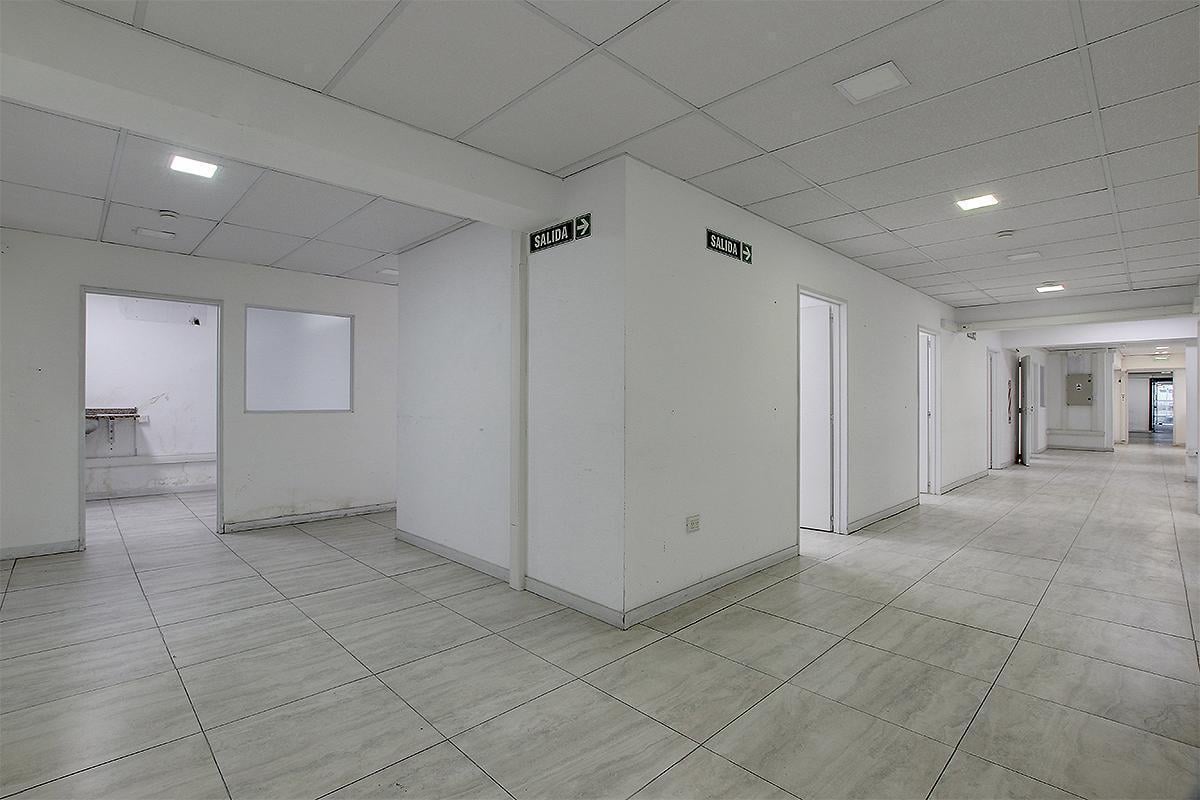 Foto de Edificio de oficinas en bloque en alquiler – Acceso exclusivo por PB y, imagen 4