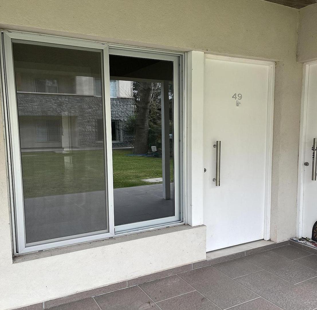 Foto de Departamento 2 Ambientes en Venta en Sauces Cardales con Patio y Cochera, imagen 1