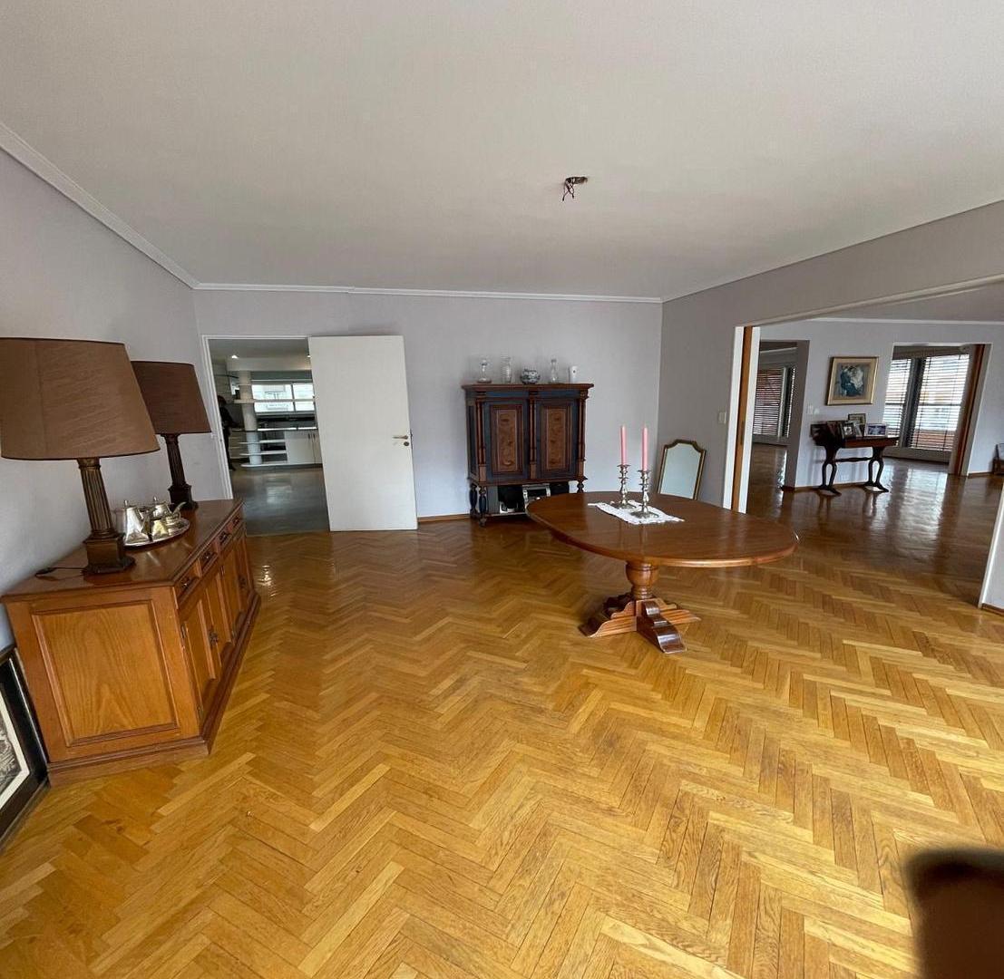 Foto de Piso 3 dormitorios 2 balcones Cochera en Belgrano, imagen 3