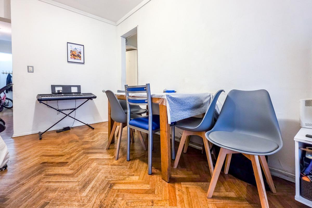 Foto de Venta Departamento 3 ambientes Luminoso Frente en esquina Balcón Patio, imagen 5