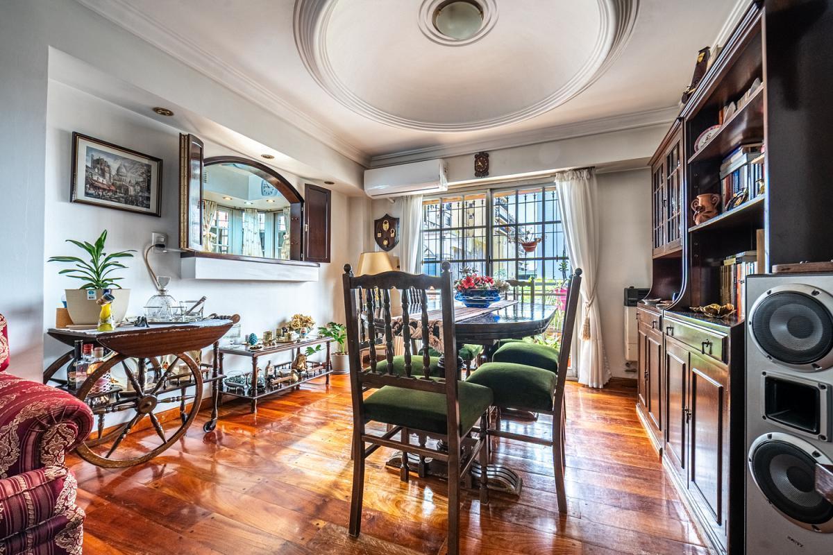 Foto de Venta Departamento 5 ambientes Piso Luminoso Balcón Cochera Fija, imagen 4