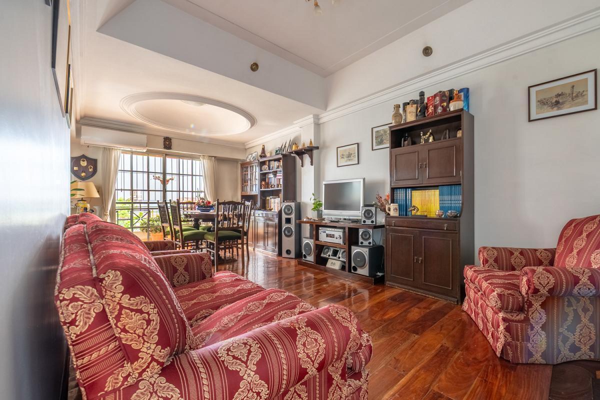Foto de Venta Departamento 5 ambientes Piso Luminoso Balcón Cochera Fija, imagen 5
