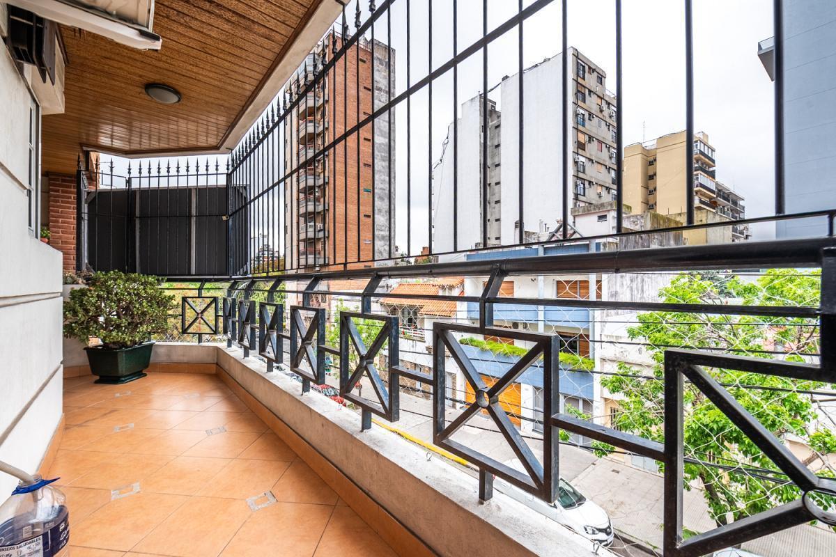 Foto de Venta Departamento 5 ambientes Piso Luminoso Balcón Cochera Fija, imagen 2