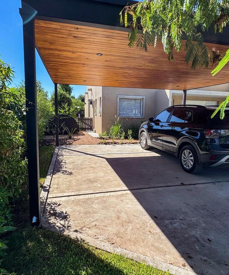 Foto de Linda casa en una planta en venta Altos de manzanares, imagen 5