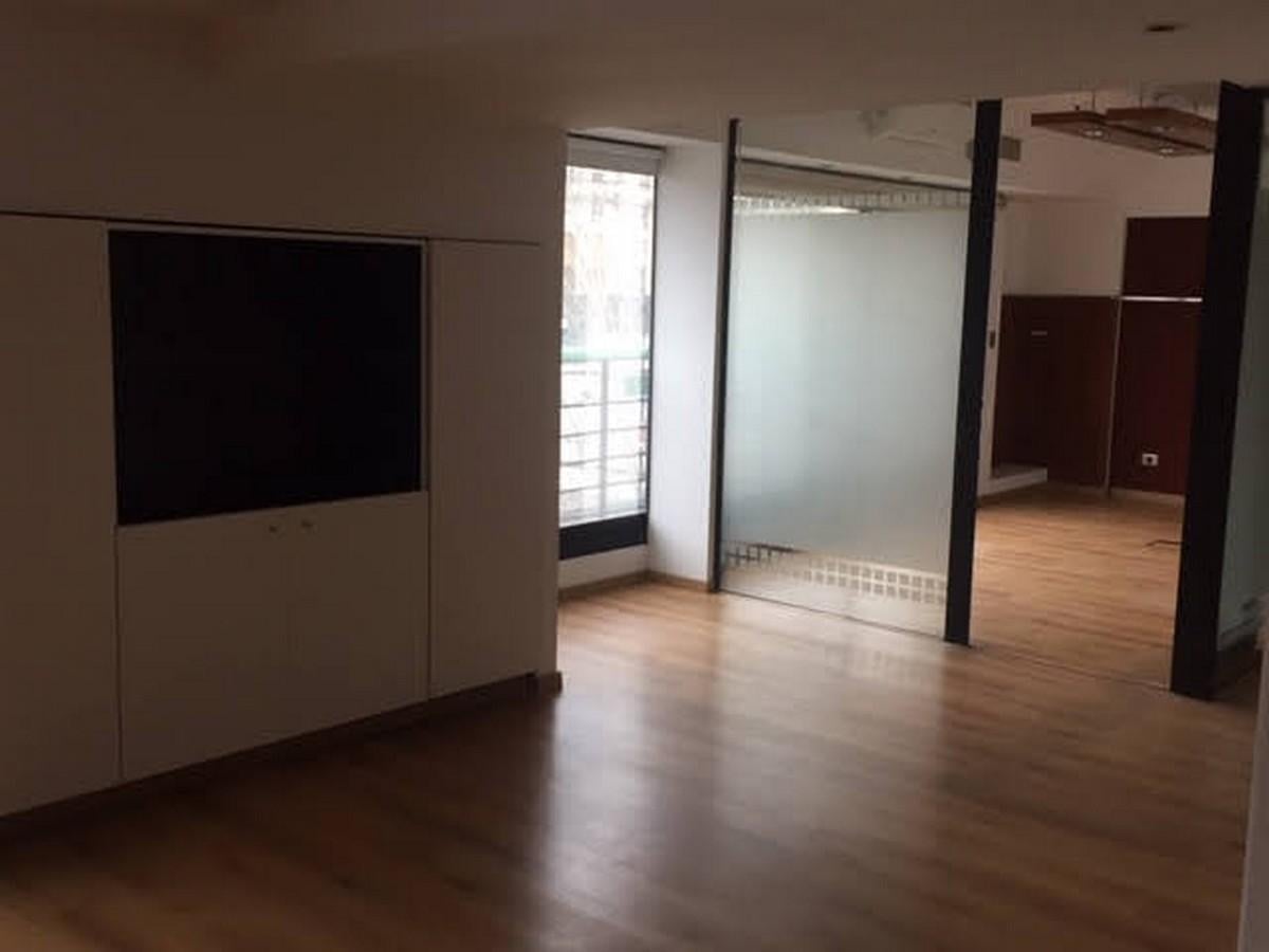 Foto de Oficina en Puerto Madero de 120 m2 y 4 cocheras. Dock 8. Esquina, imagen 3