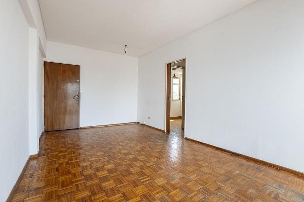 Foto de Venta Departamento 3 ambientes Luminoso Balcón Cochera Caballito, imagen 4