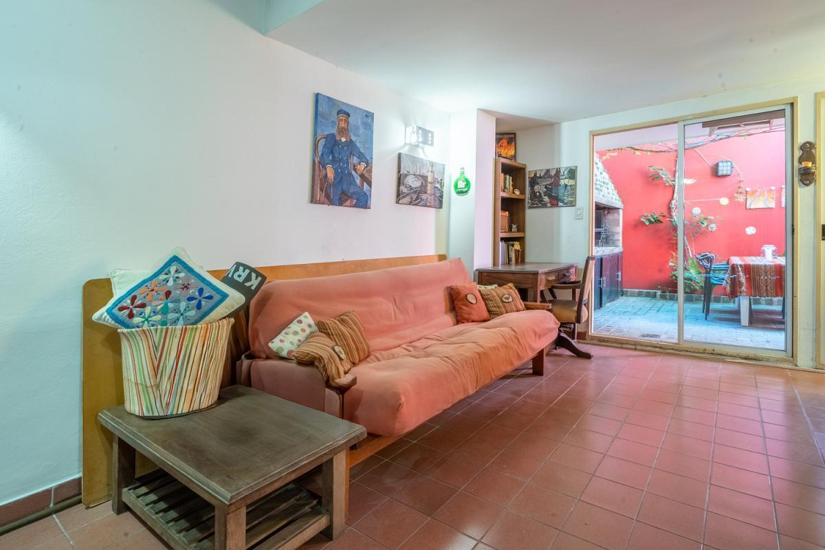 Foto de Venta PH Tipo casa Colegiales 4 Amb, patio, terraza y cochera, imagen 3