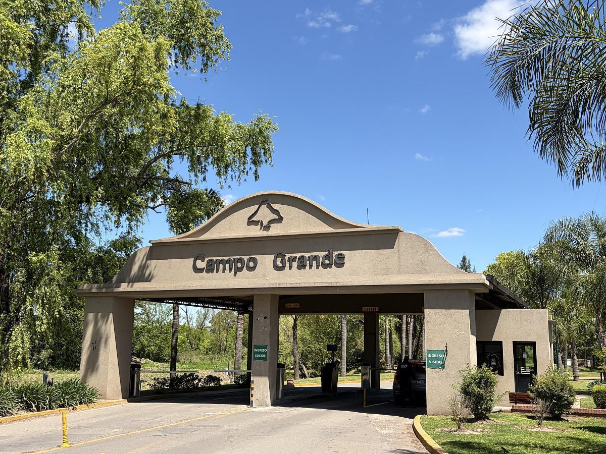 Foto de Exclusivo Lote al Golf, imagen 1