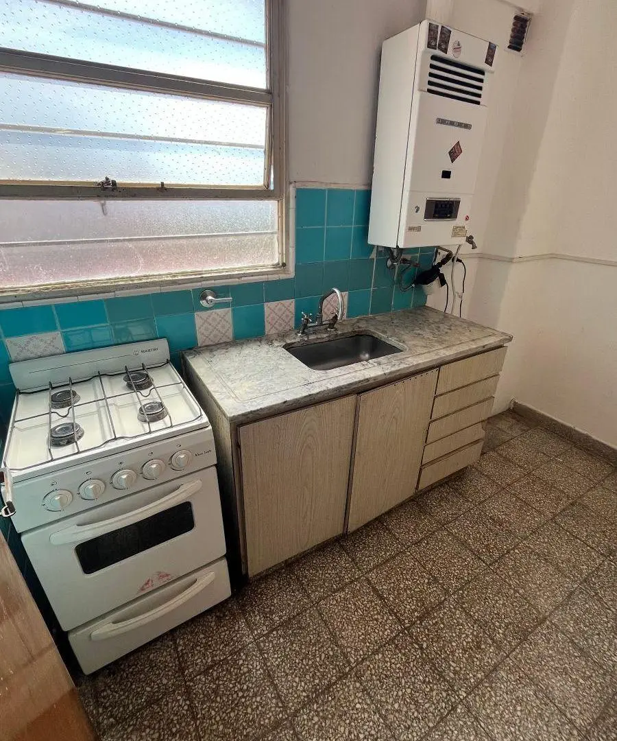 2 AMBIENTES CON PATIO 5