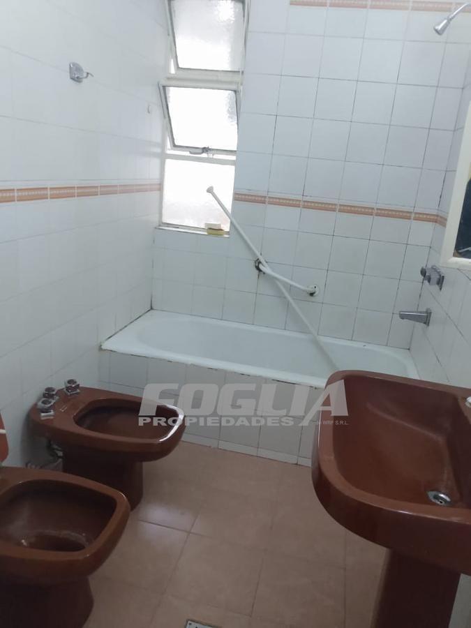 EN VENTA DPTO DE 2/3 AMBIENTES-CON LAVADERO CUBIERTO!