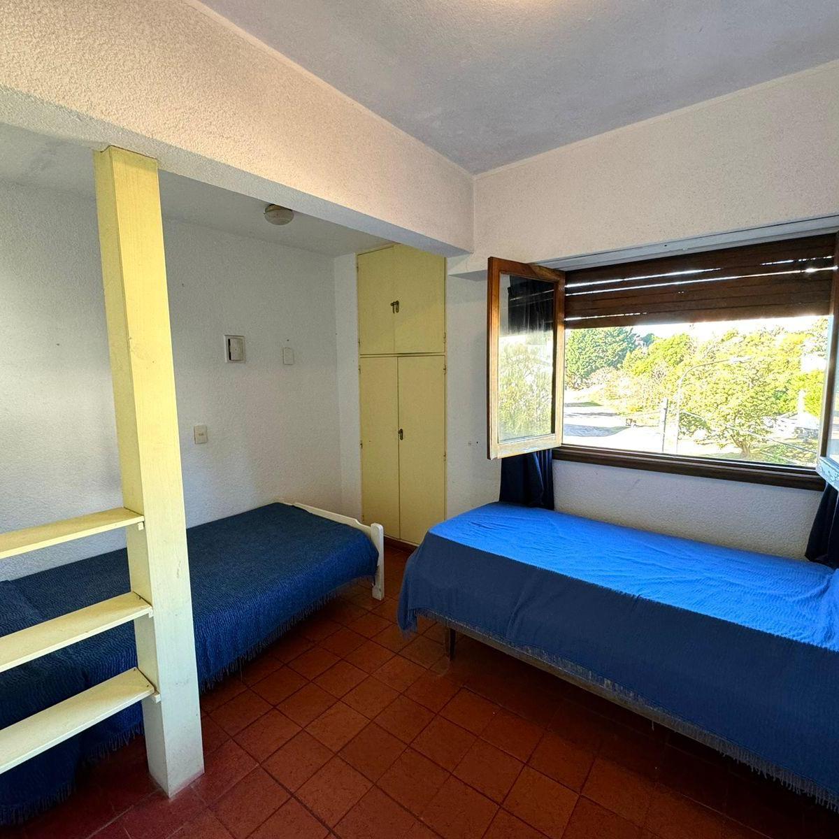 PINAMAR CENTRO - DEPARTAMENTO LIBERTADOR