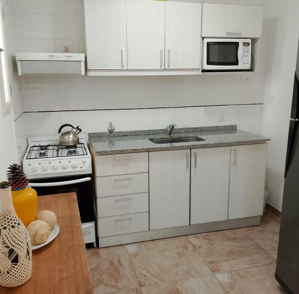 DEPARTAMENTO EN DUPLEX CON DOBLE COCHERA