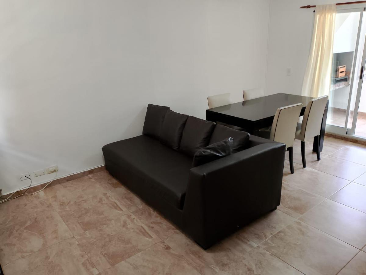 Foto de DEPARTAMENTO EN DUPLEX CON DOBLE COCHERA, imagen 5