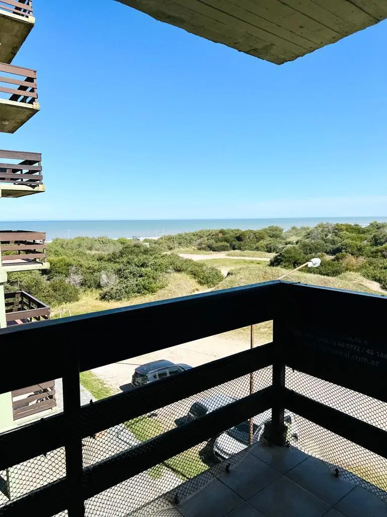 PINAMAR SUR DEPARTAMENTO CON VISTA AL MAR - PLAYAS II 2