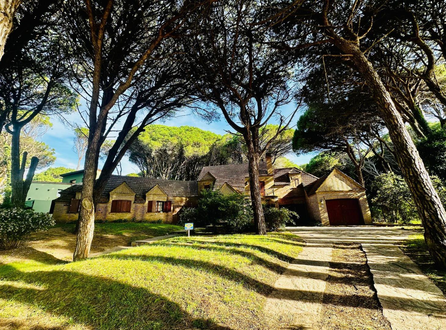 PINAMAR - CHALET TRADICIONAL SHAW GOLF