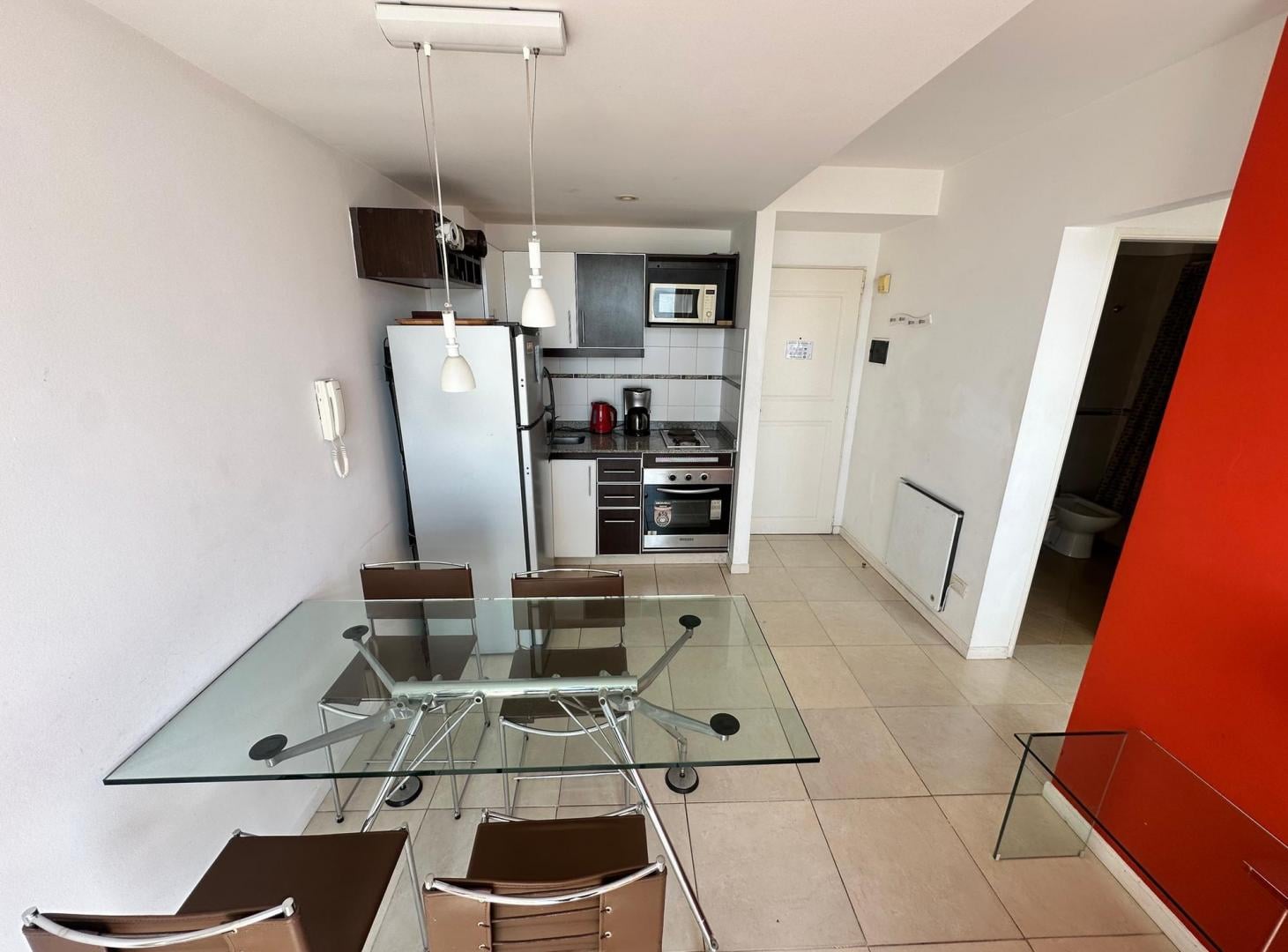 Foto de PINAMAR - MAROMAR XI - DOS AMBIENTES CON COCHERA ,PILETA Y AMENITIES, imagen 3