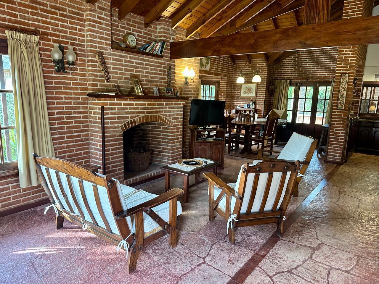 Foto de PINAMAR - Chalet en venta en Pinamar ubicado a 150 m del mar, imagen 5